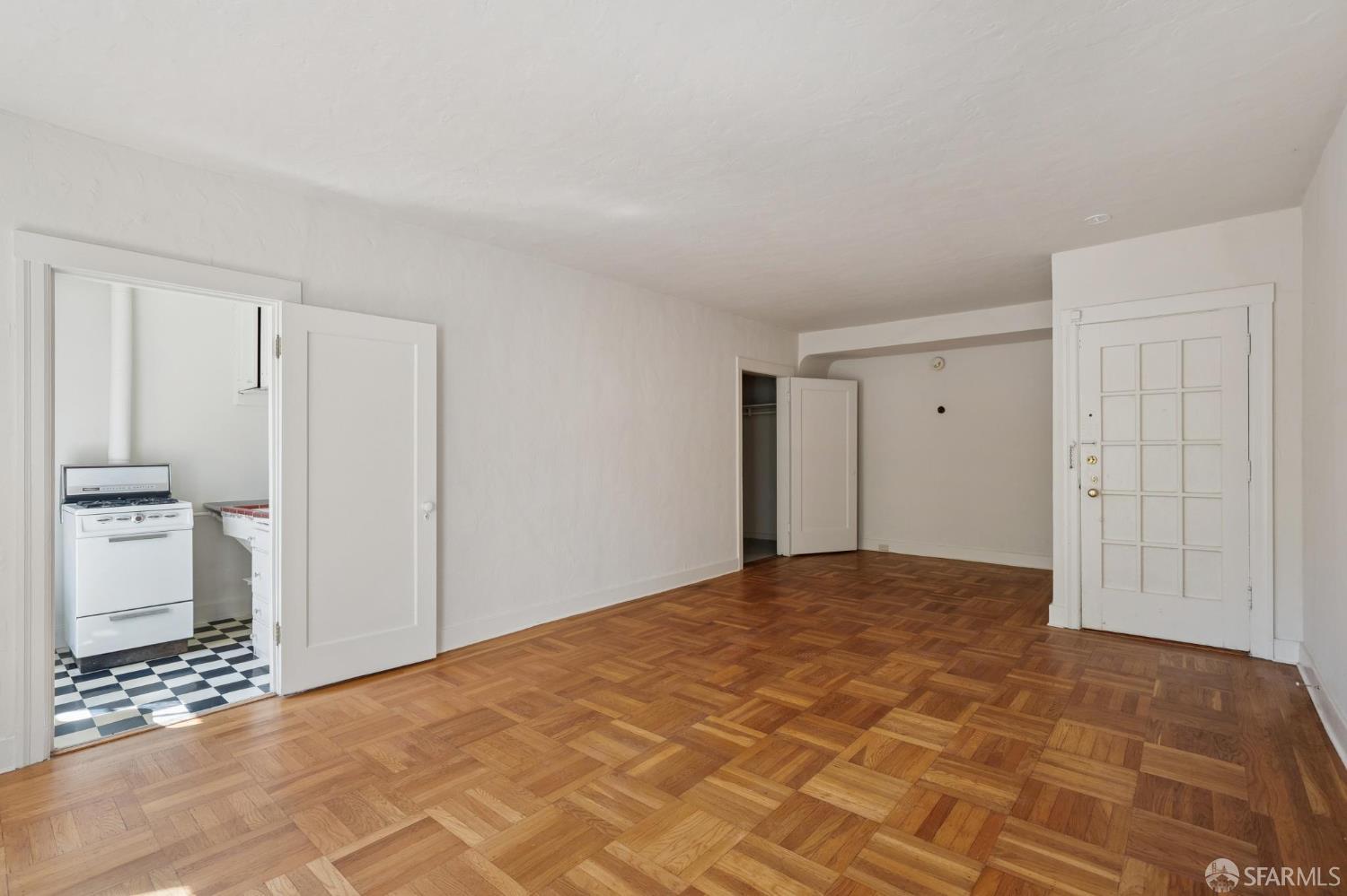 2335-2339 Bay Street