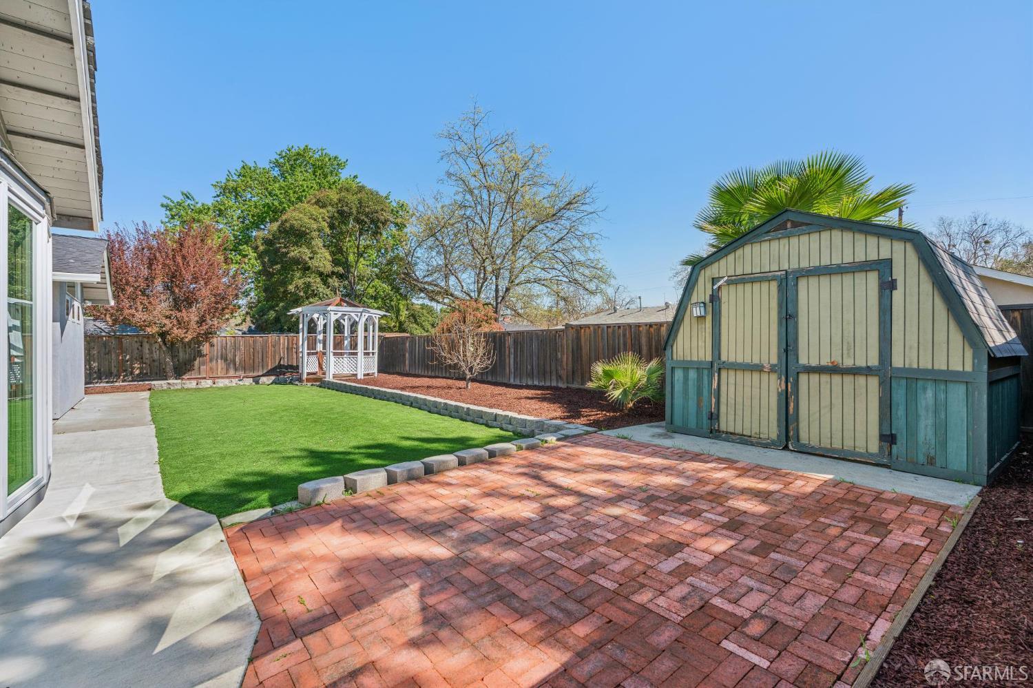 1925 Elinora Drive