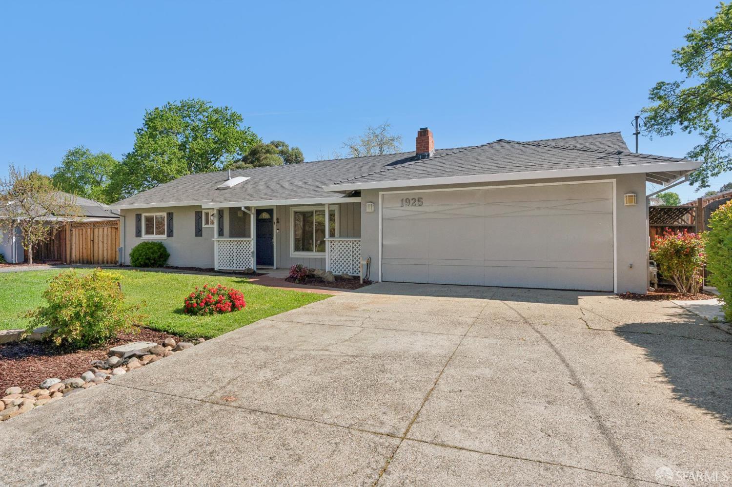1925 Elinora Drive
