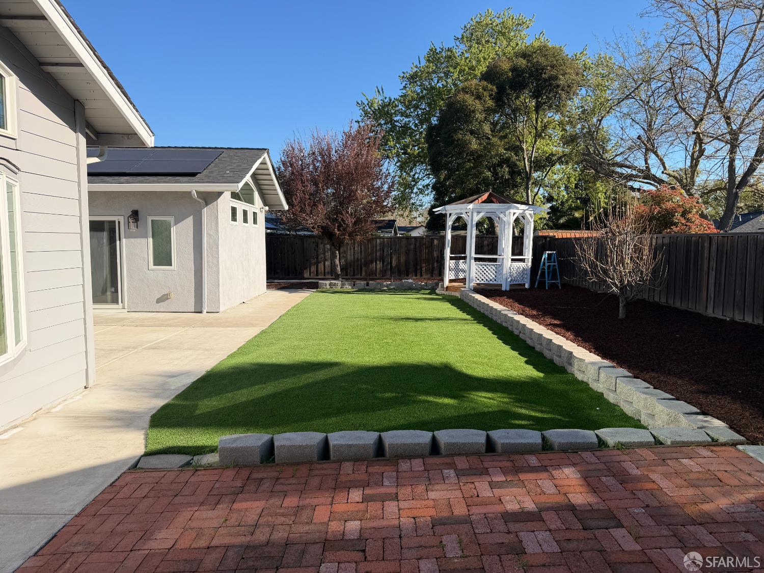 1925 Elinora Drive
