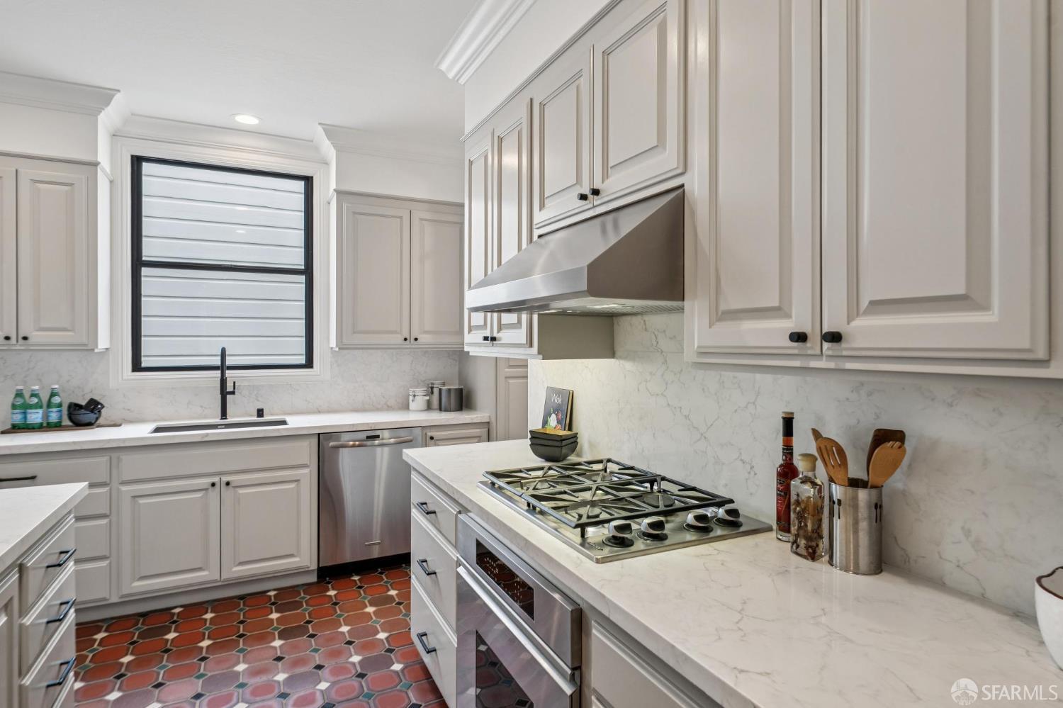 3731 Webster Street # 3733