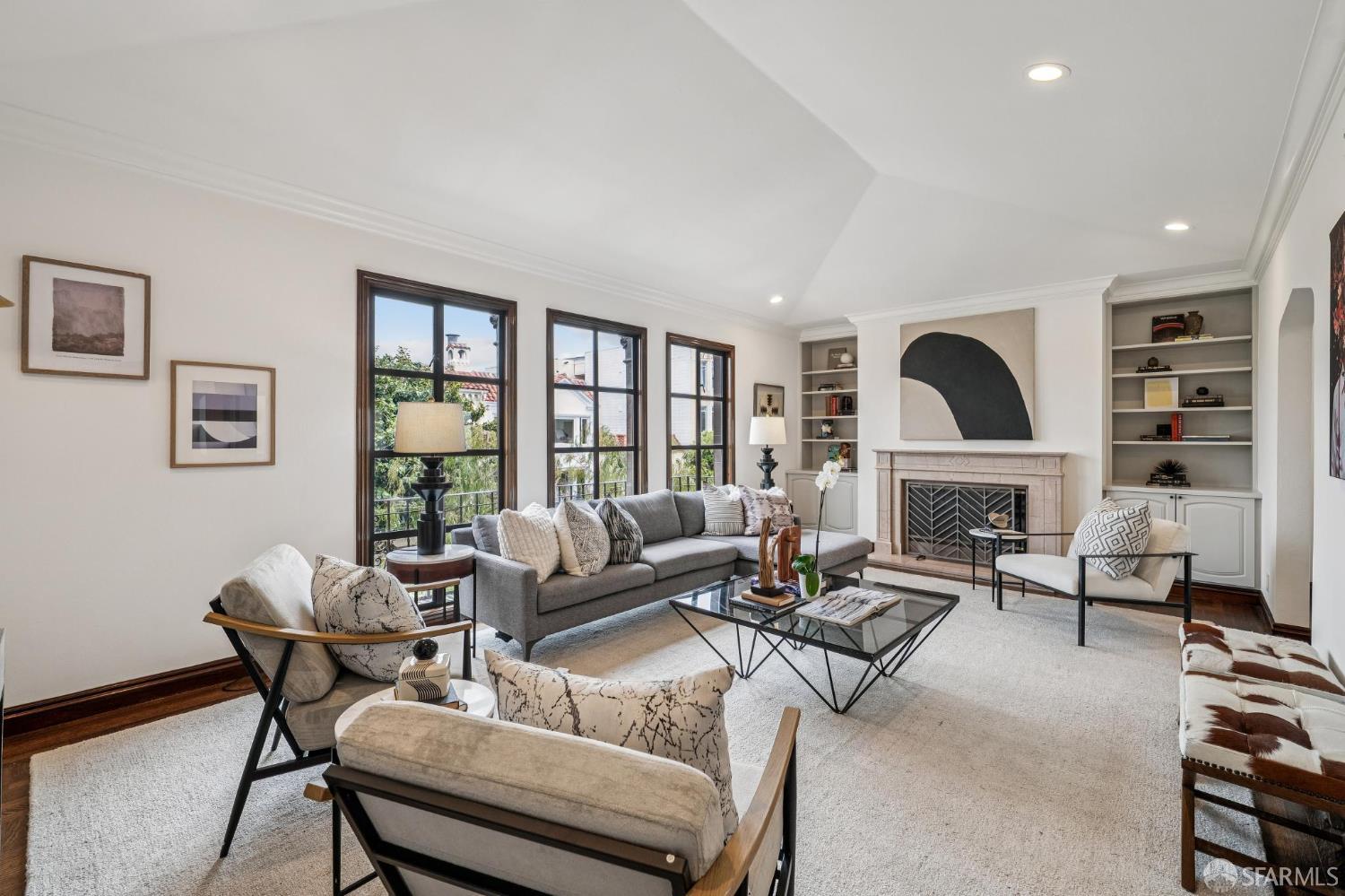 3731 Webster Street # 3733