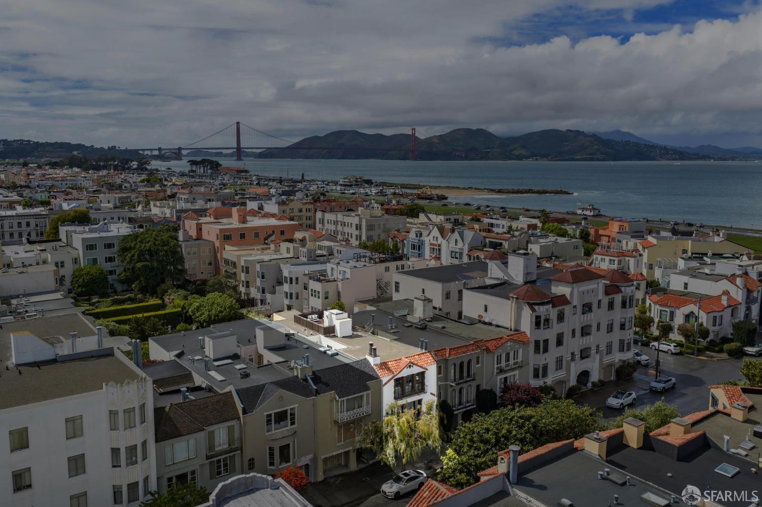 3731 Webster Street # 3733