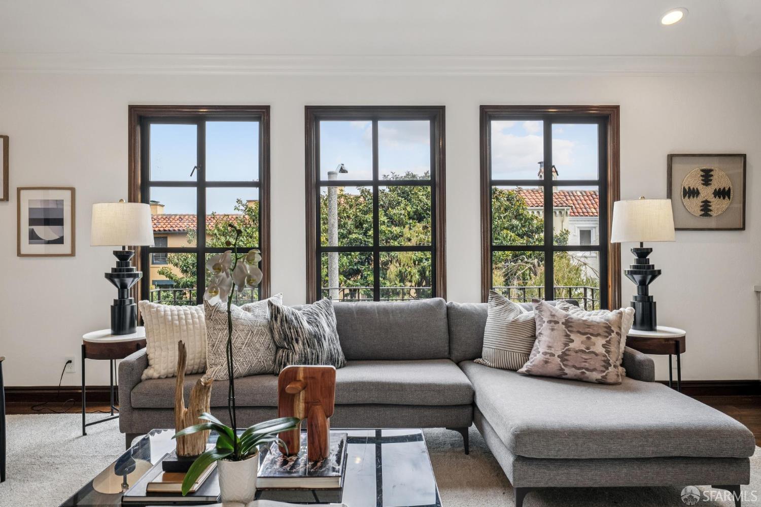 3731 Webster Street # 3733