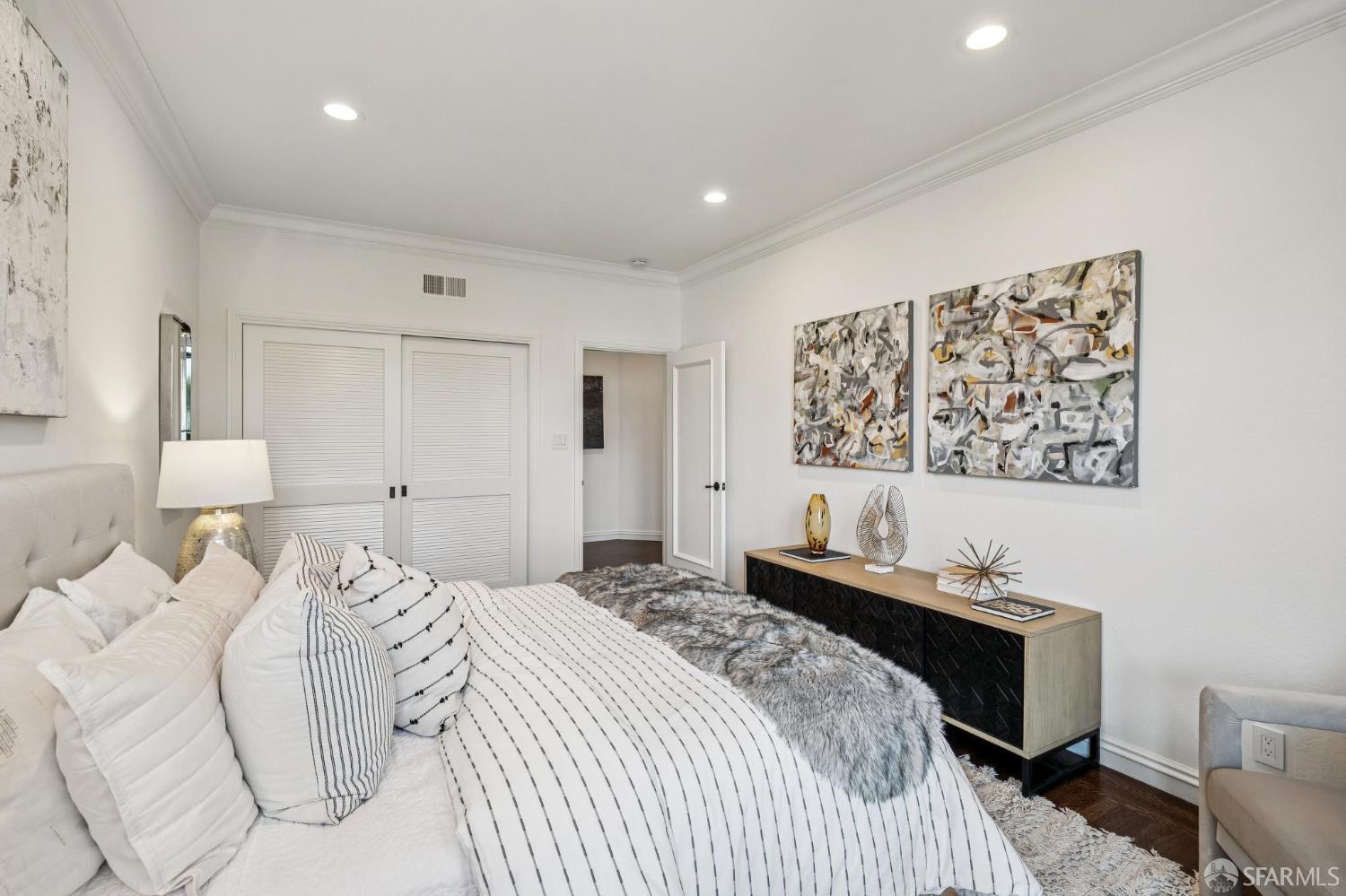 3731 Webster Street # 3733