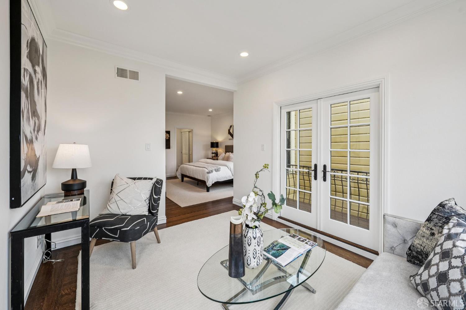 3731 Webster Street # 3733