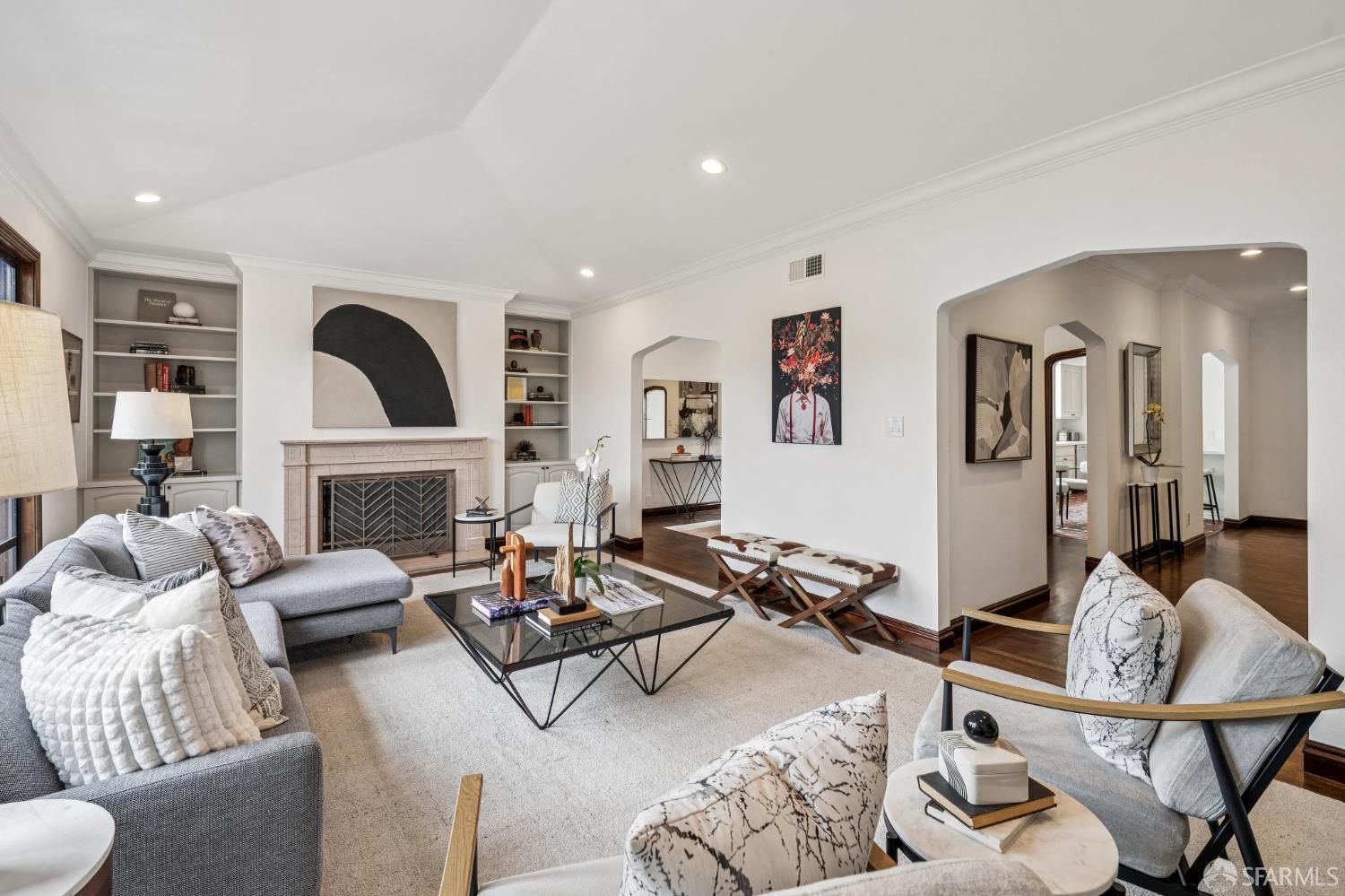 3731 Webster Street # 3733