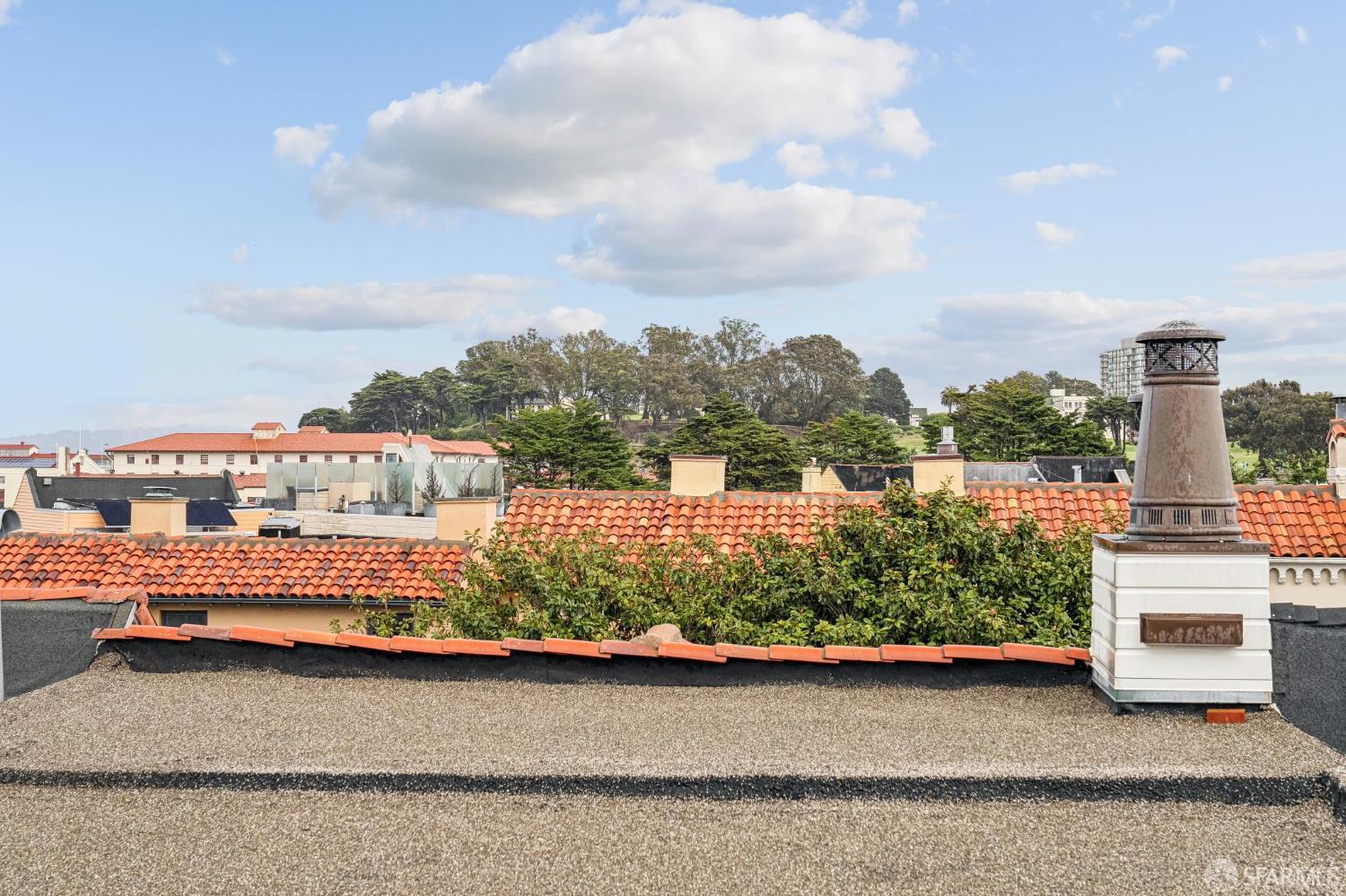 3731 Webster Street # 3733