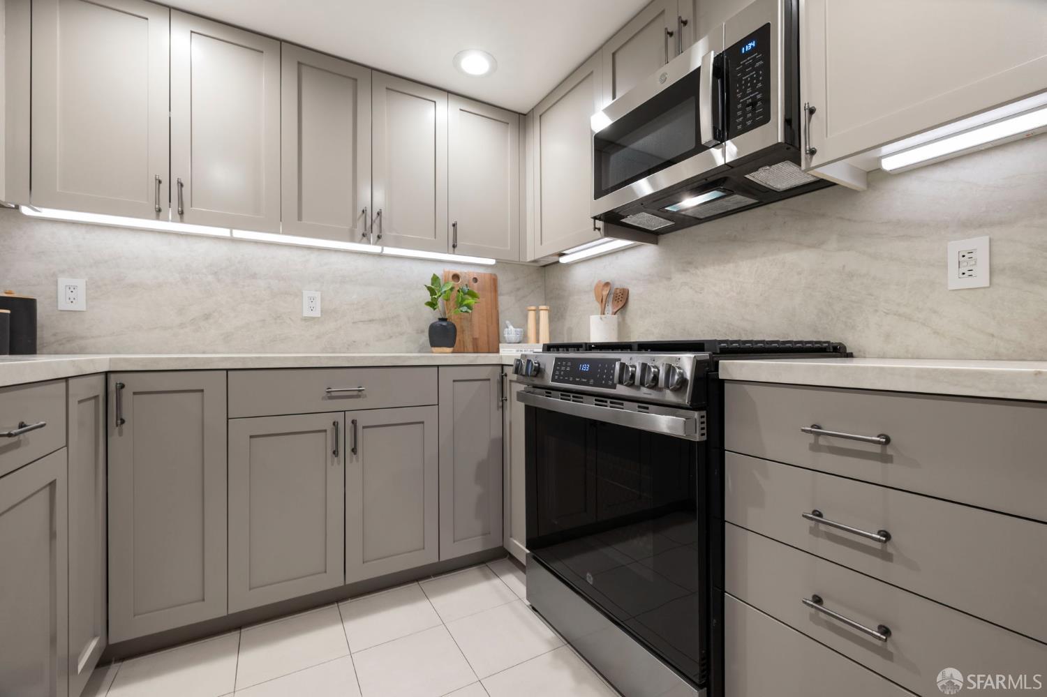 999 16th Street # 6