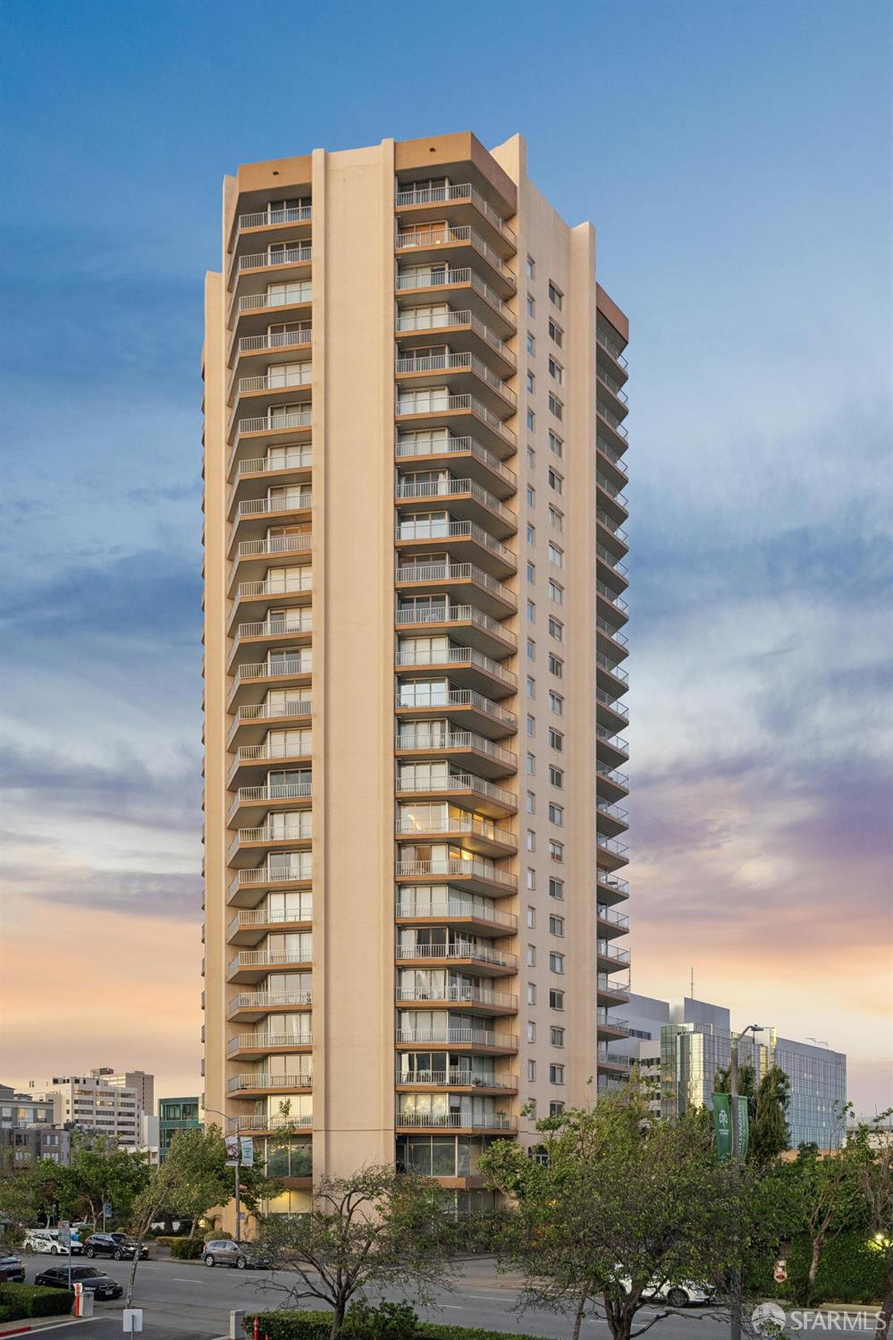 1200 Gough Street # 17B