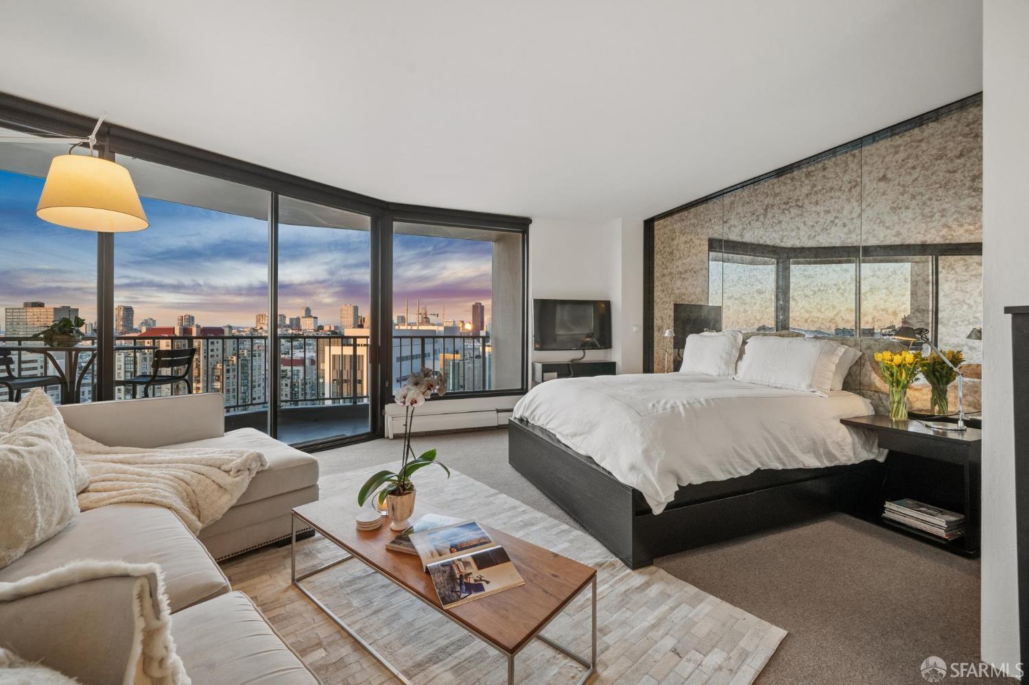 1200 Gough Street # 17B