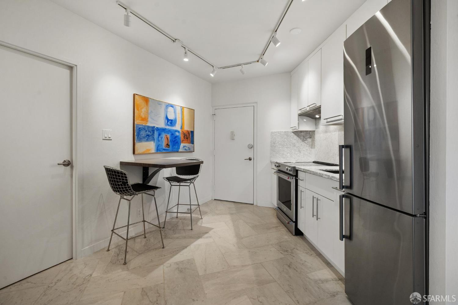 1200 Gough Street # 17B