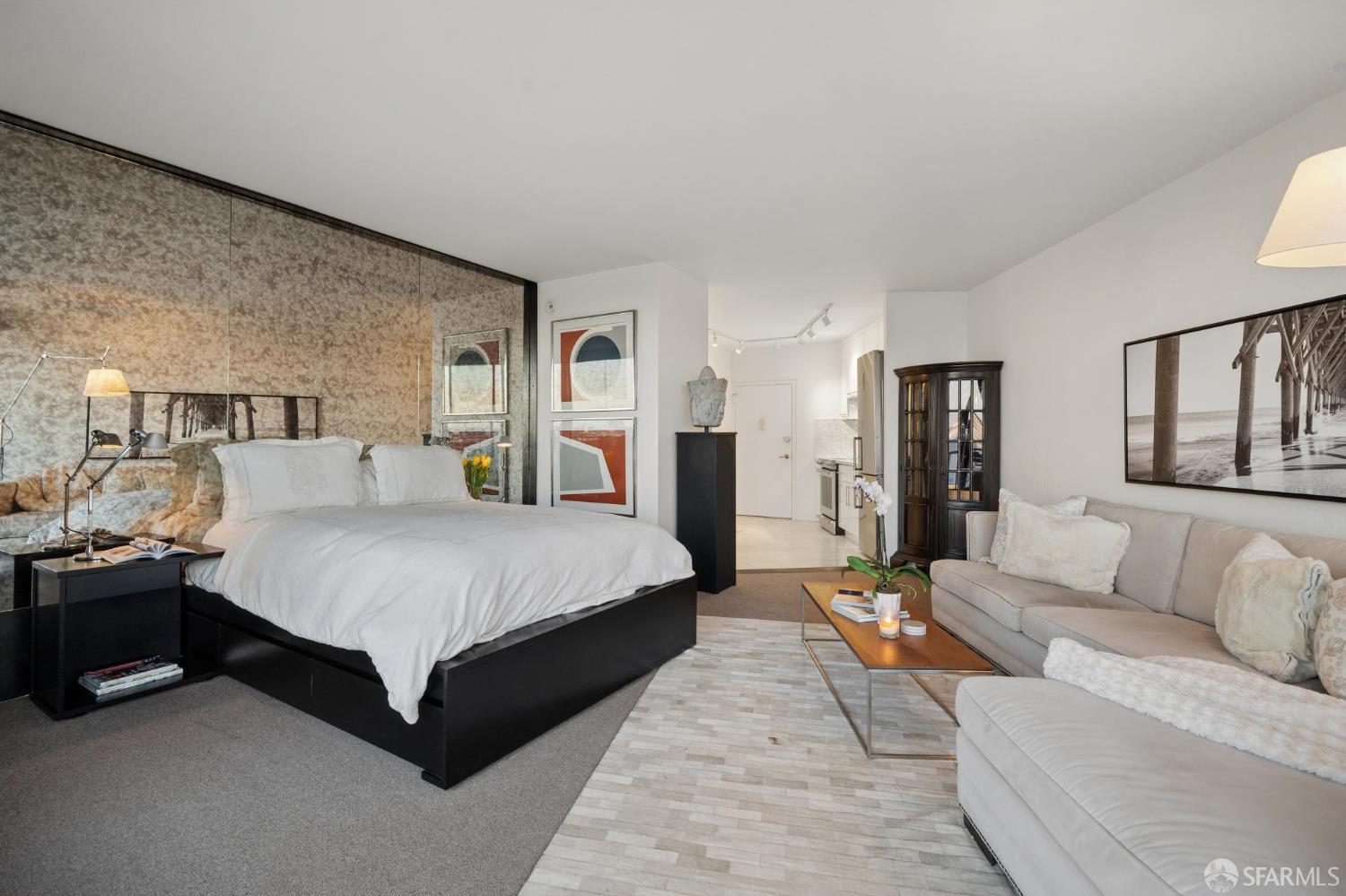 1200 Gough Street # 17B