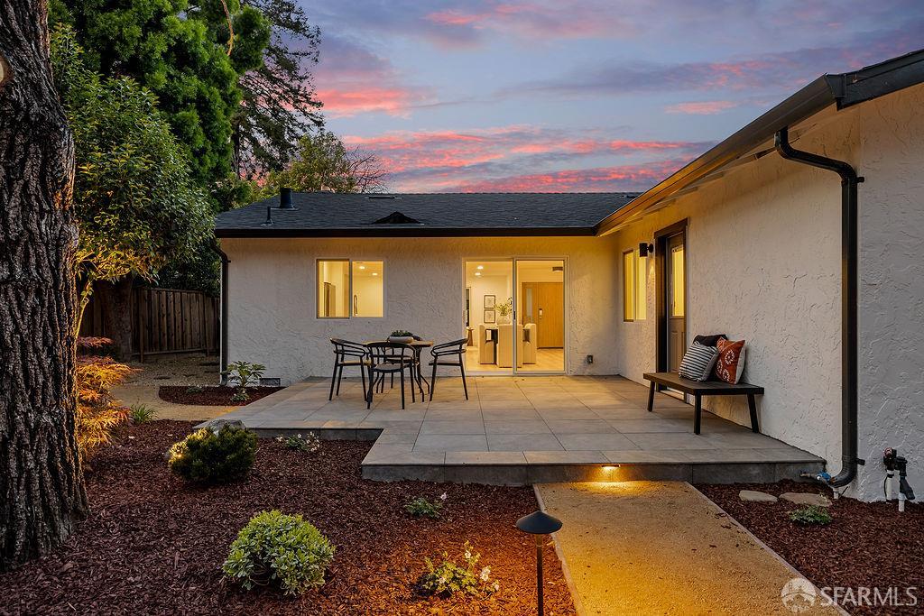 892 Forest Ridge Drive