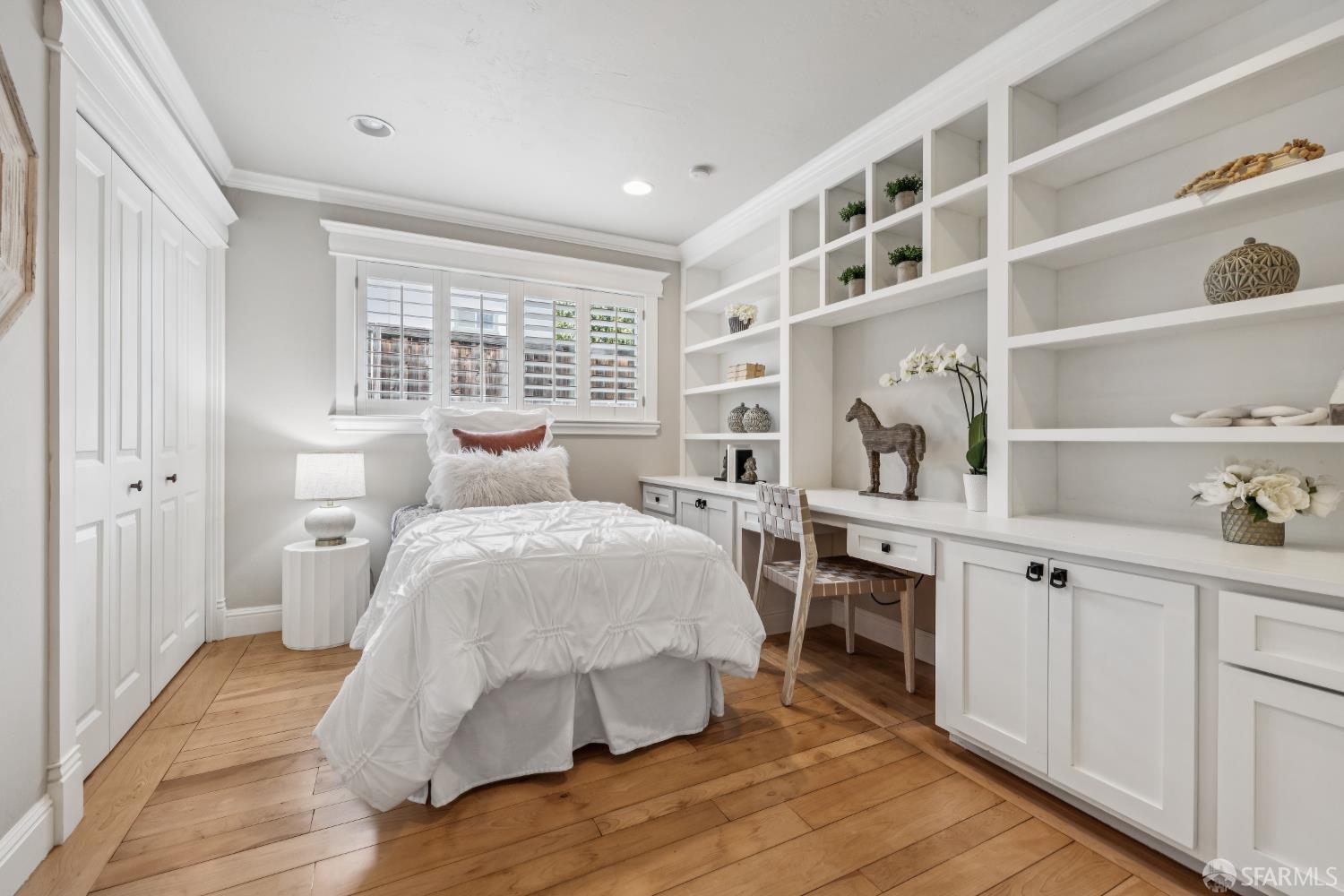 878 Palisade Drive