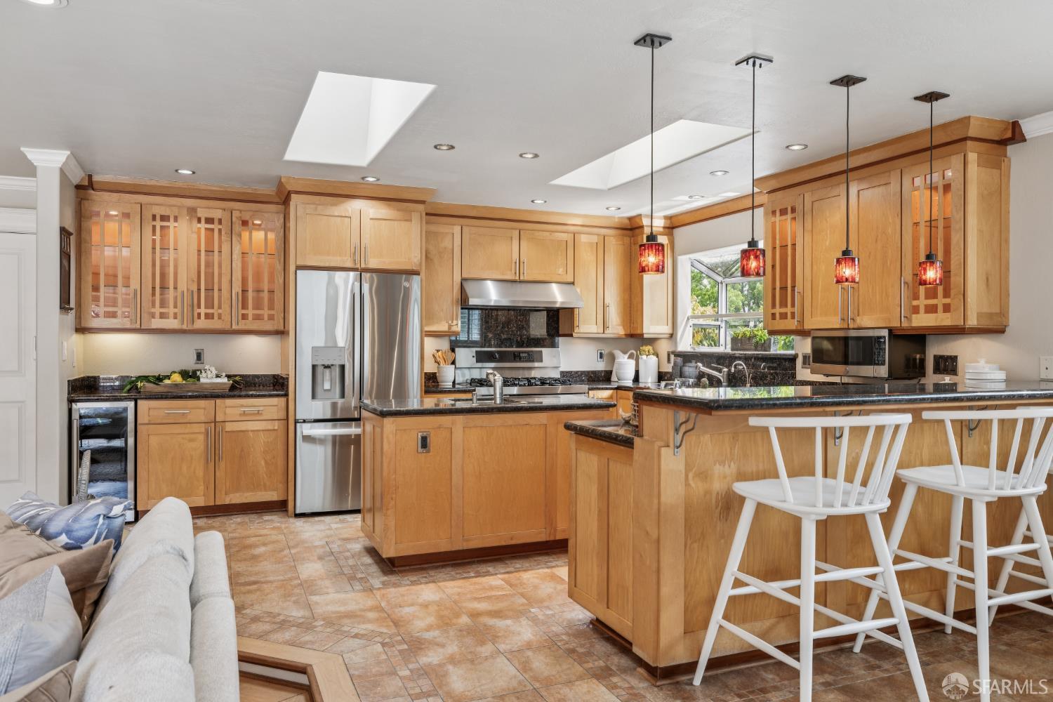 878 Palisade Drive