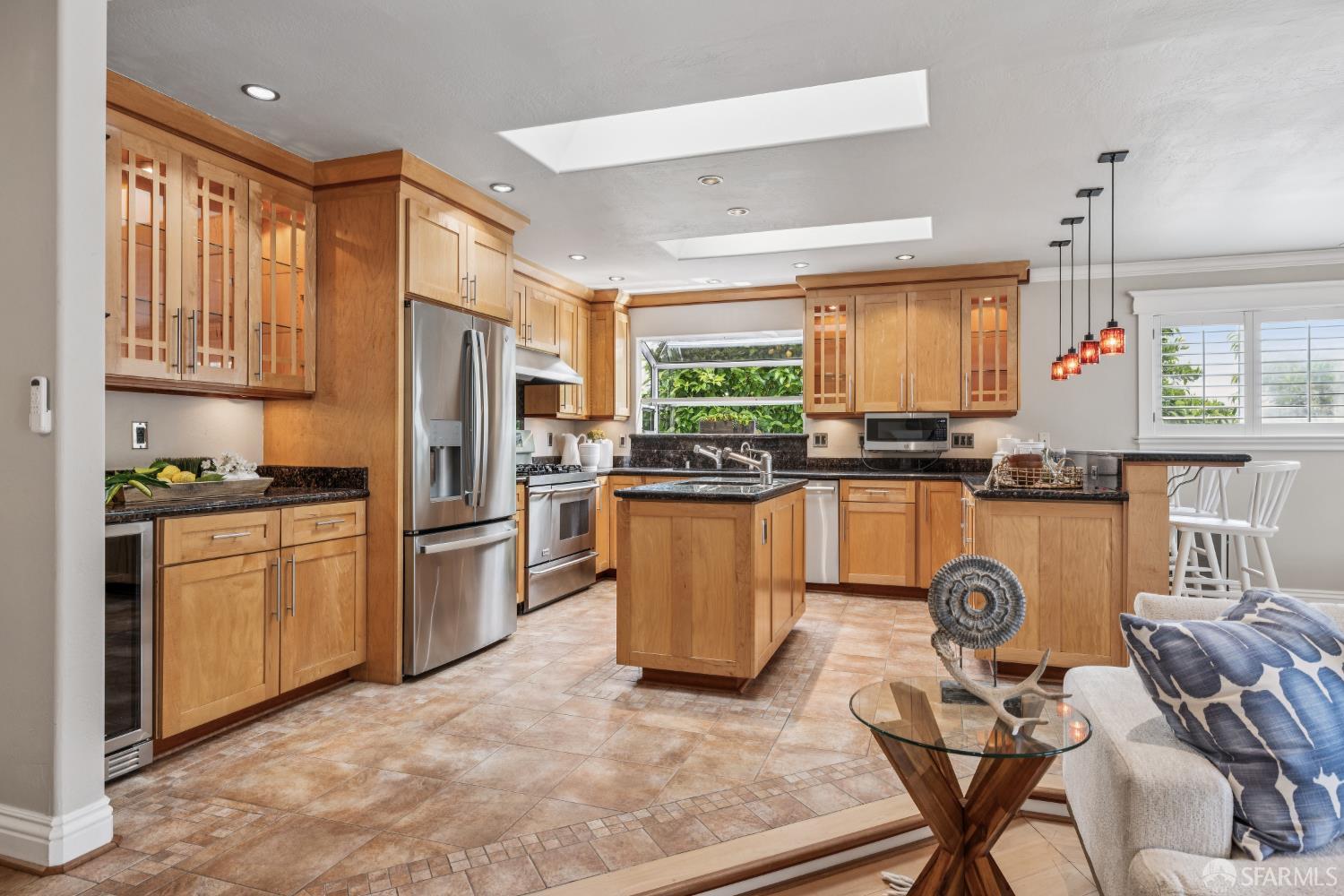 878 Palisade Drive