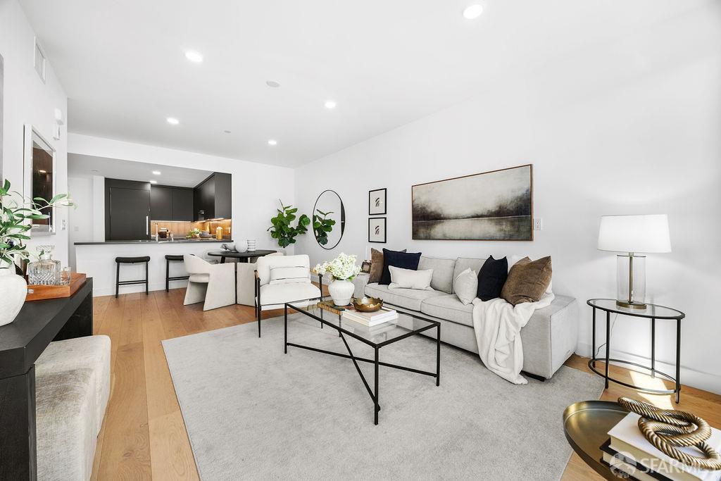 3620 Cesar Chavez Street # 303