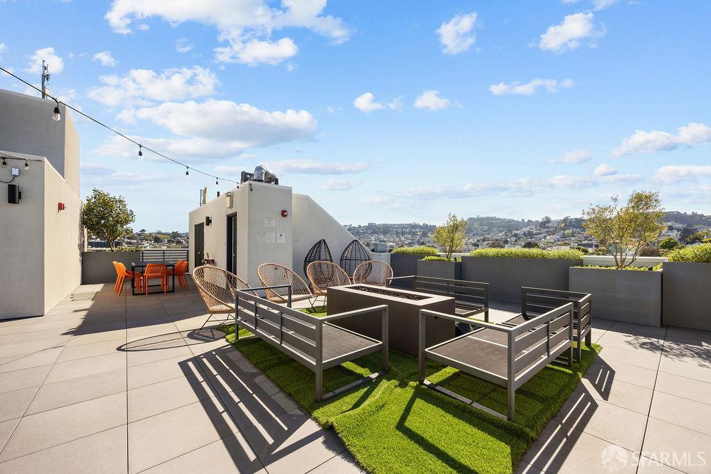 3620 Cesar Chavez Street # 303