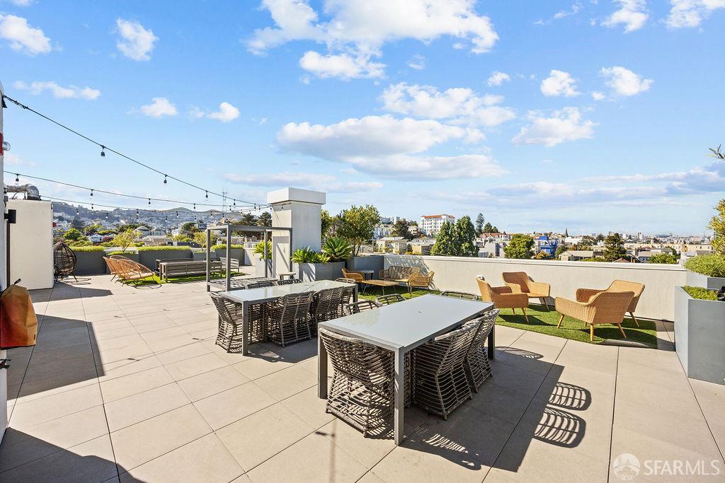 3620 Cesar Chavez Street # 303