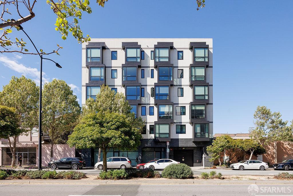 3620 Cesar Chavez Street # 303