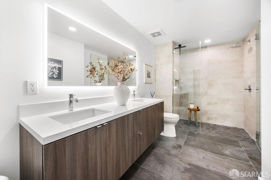 3620 Cesar Chavez Street # 303