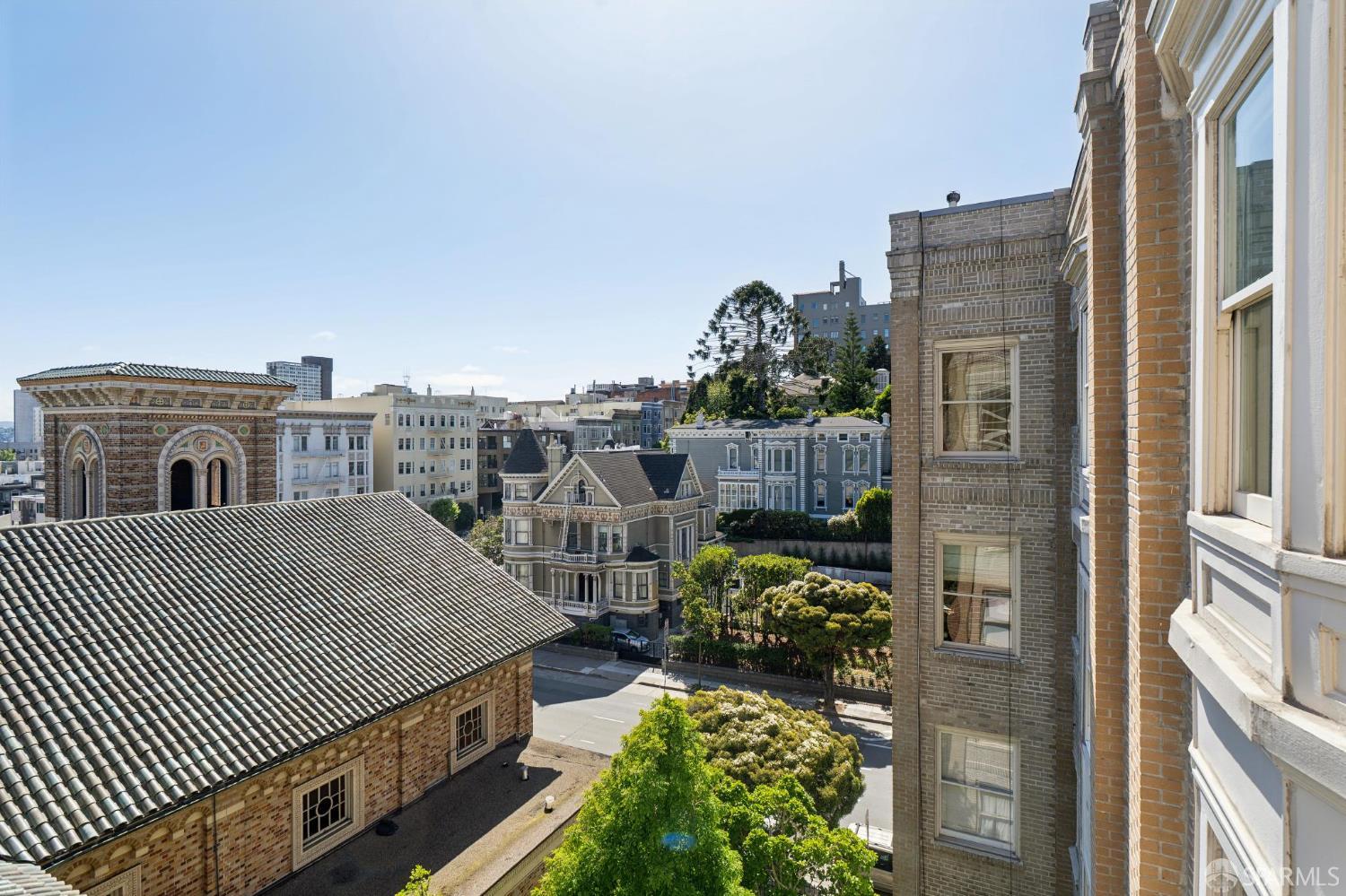 1740 Franklin Street # 10