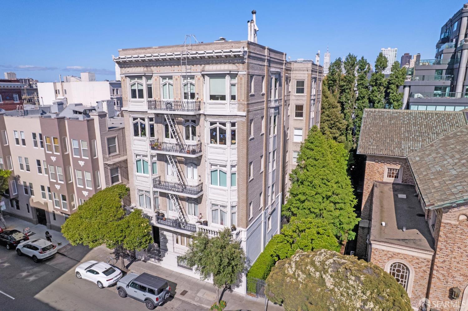 1740 Franklin Street # 10