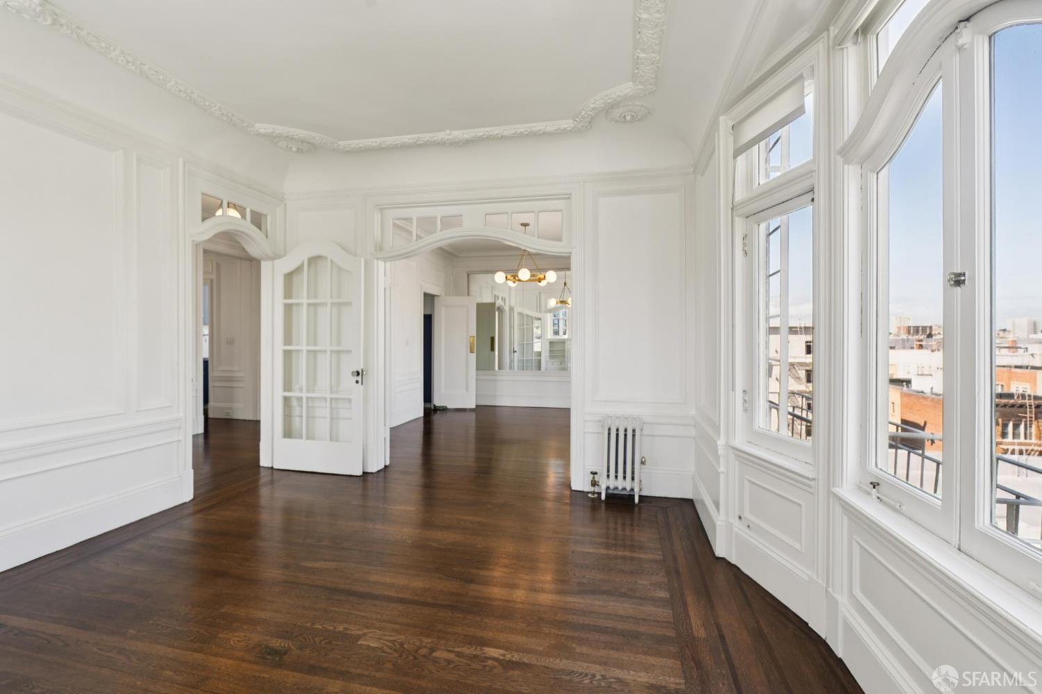 1740 Franklin Street # 10