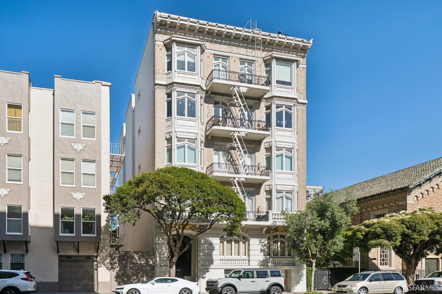 1740 Franklin Street # 10