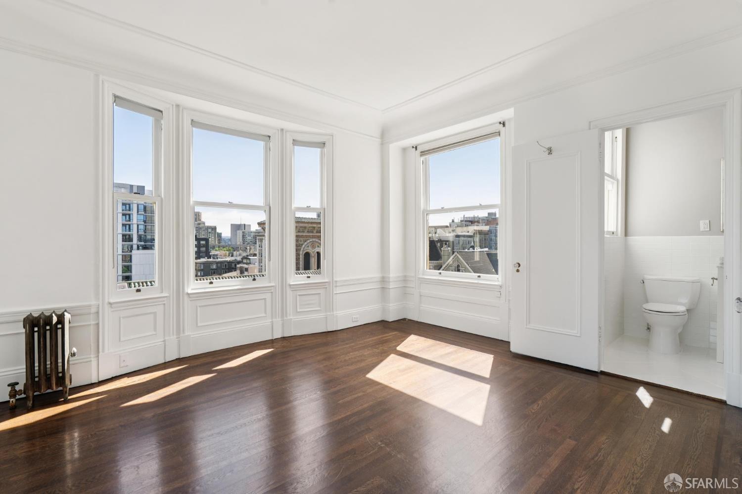1740 Franklin Street # 10