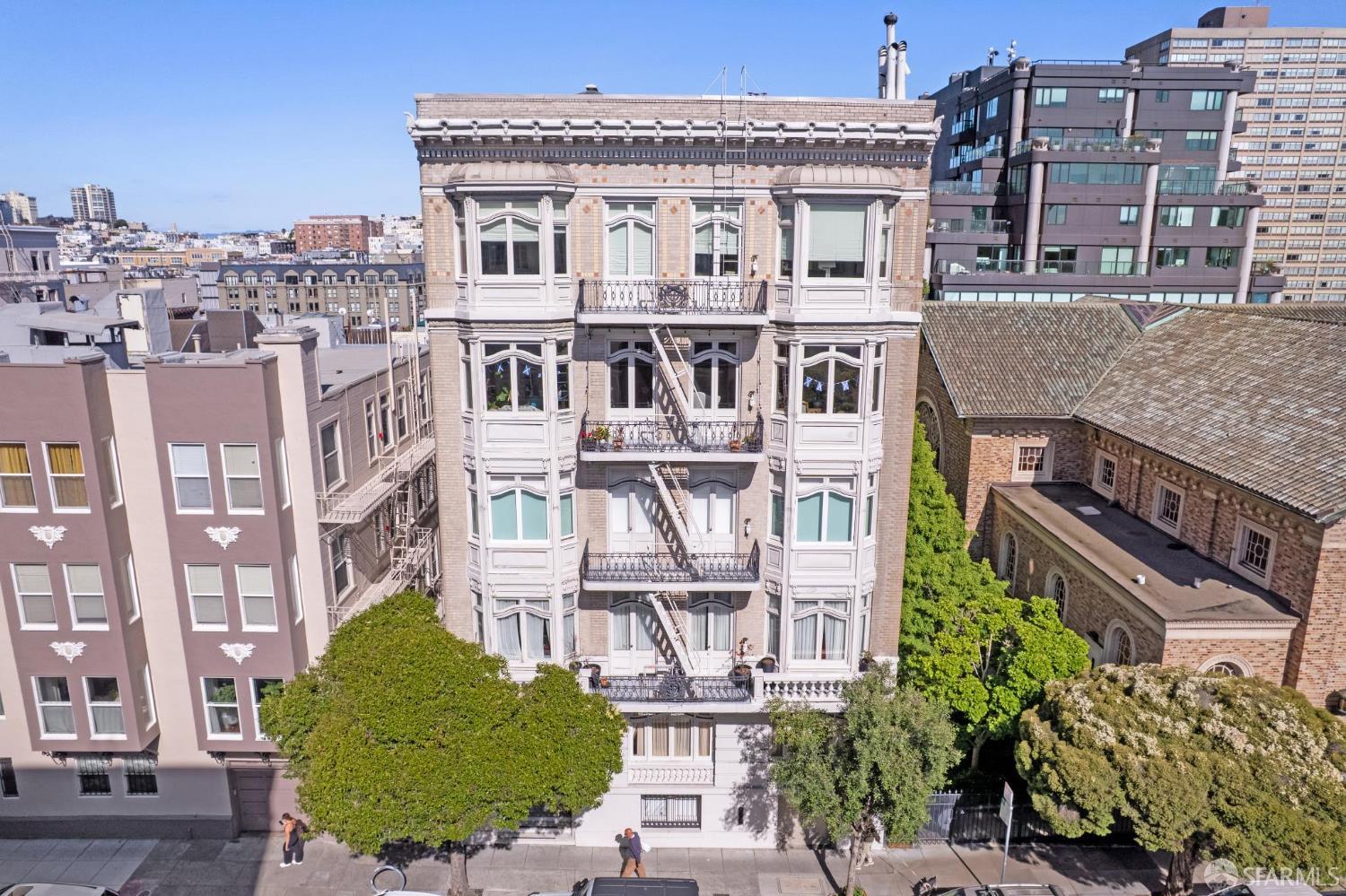 1740 Franklin Street # 10