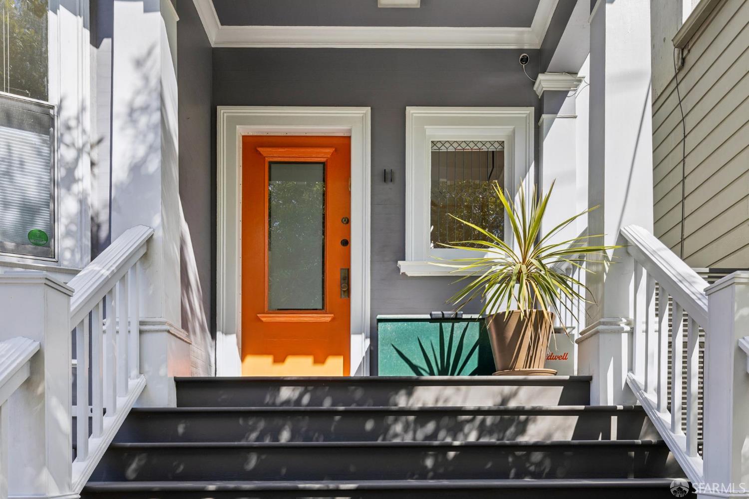 11 Whitney Street
