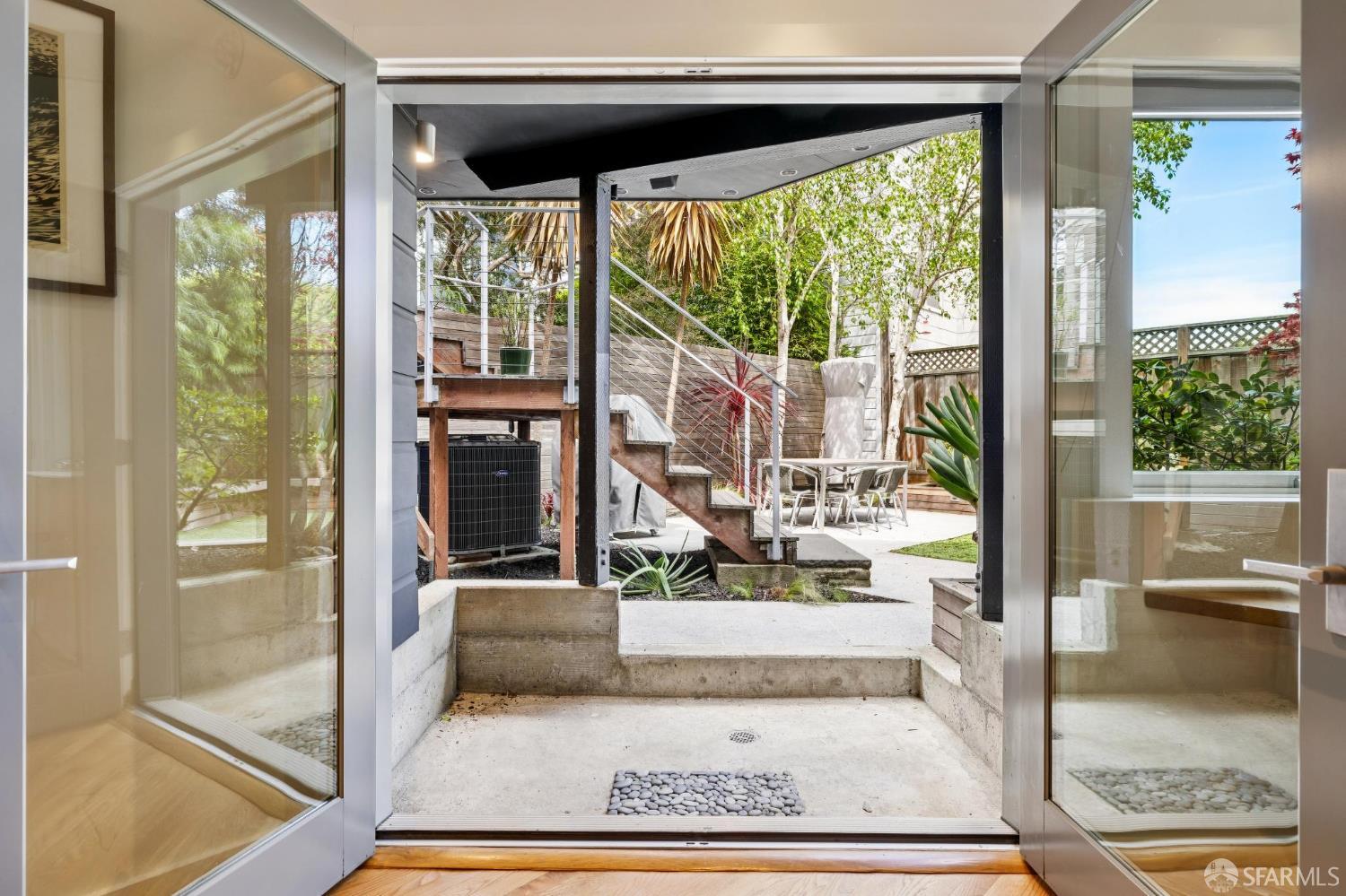 11 Whitney Street