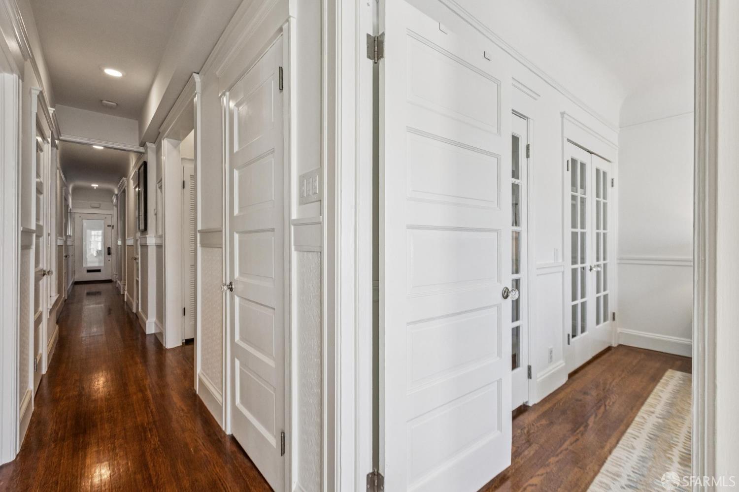 3561 Sacramento Street