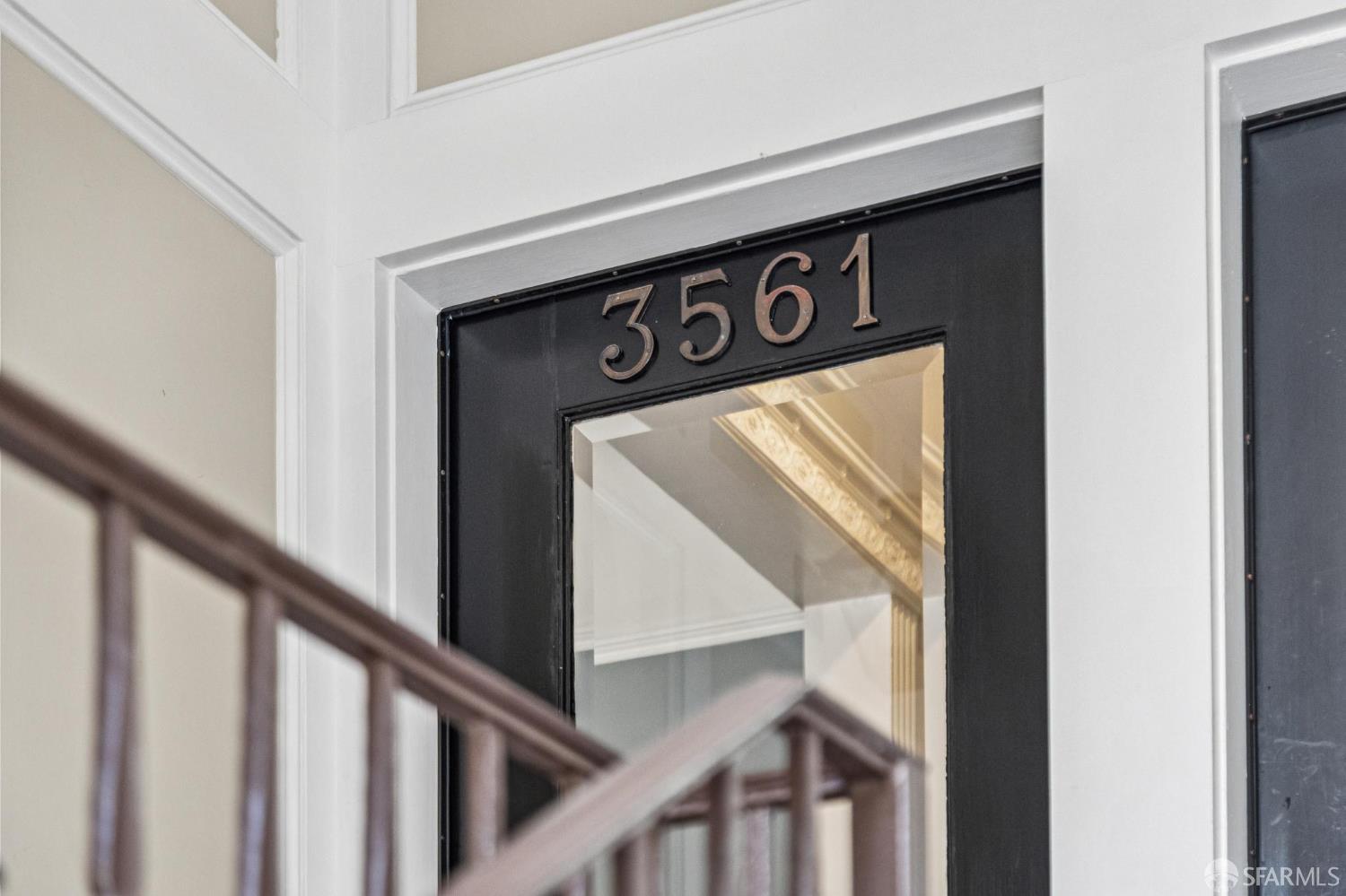 3561 Sacramento Street