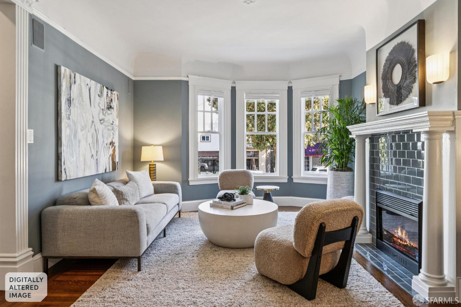 3561 Sacramento Street