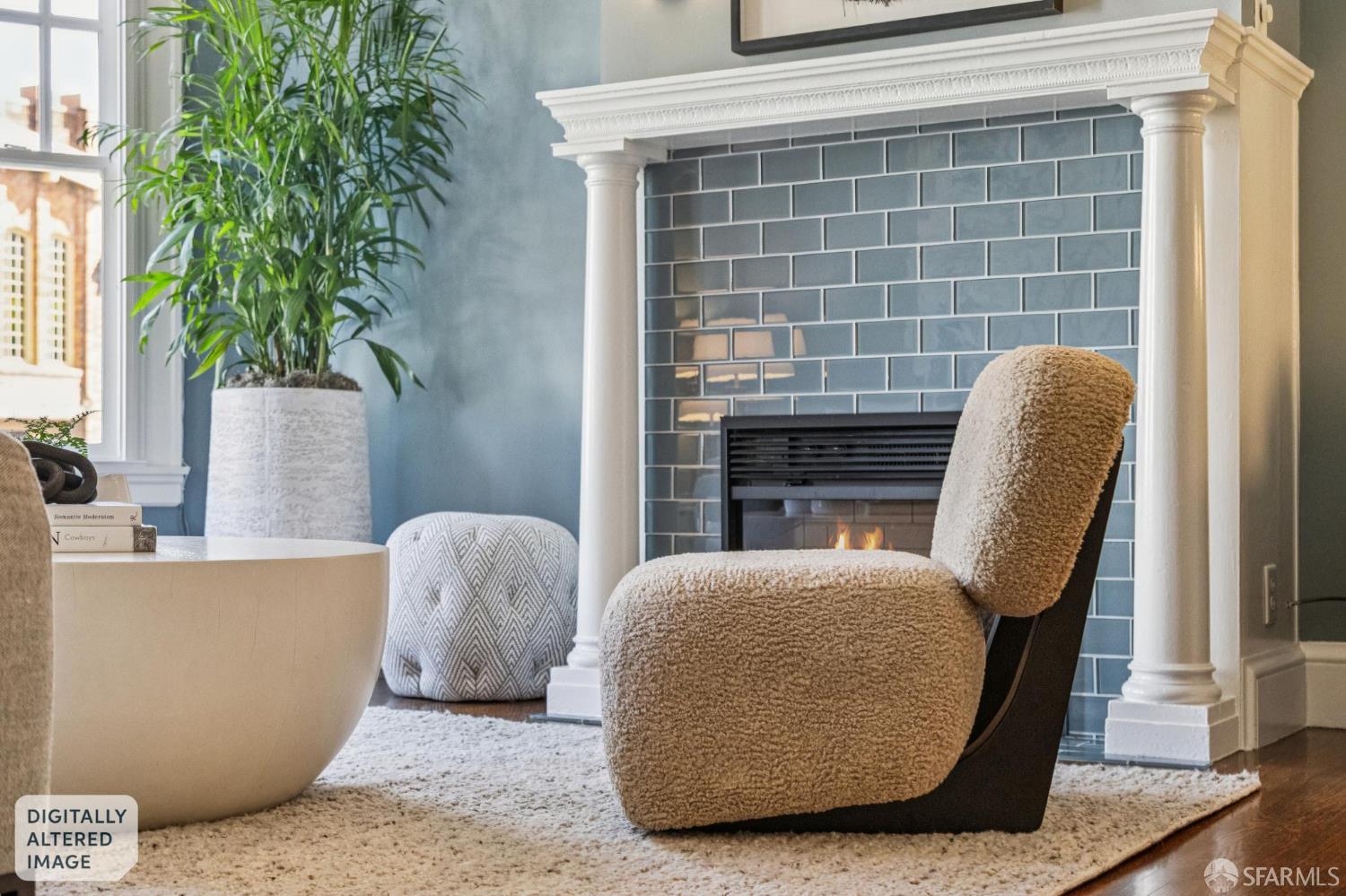 3561 Sacramento Street