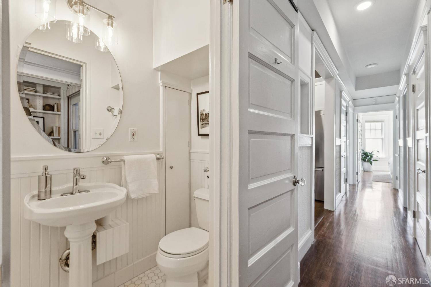 3561 Sacramento Street