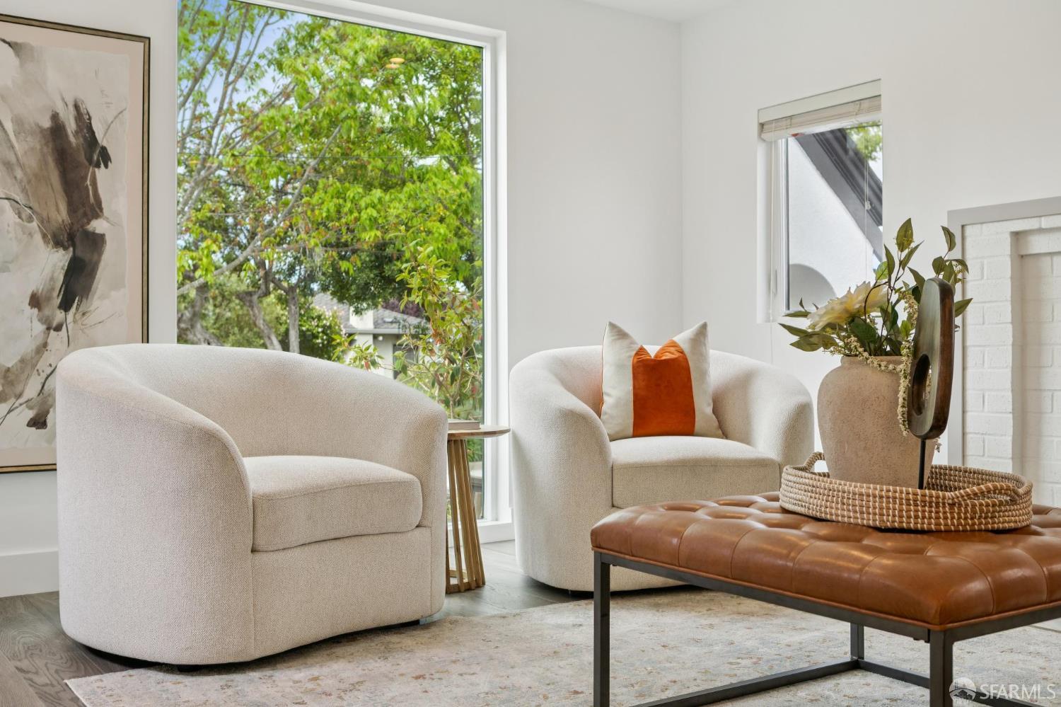 1121 Summer Avenue