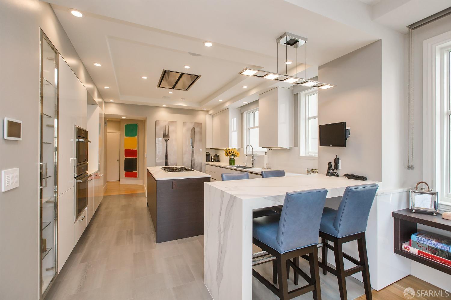 2100 Pacific Avenue # 3B