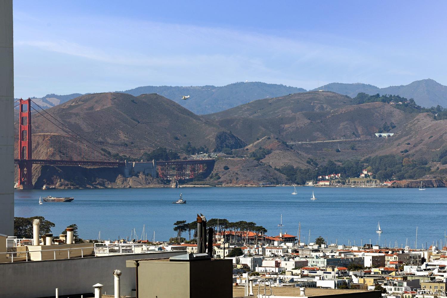 2100 Pacific Avenue # 3B