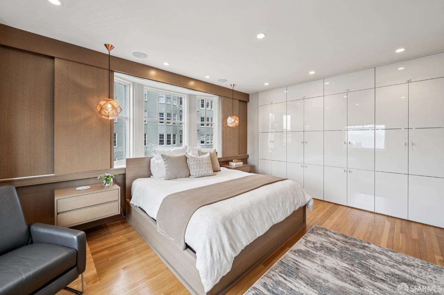 2100 Pacific Avenue # 3B