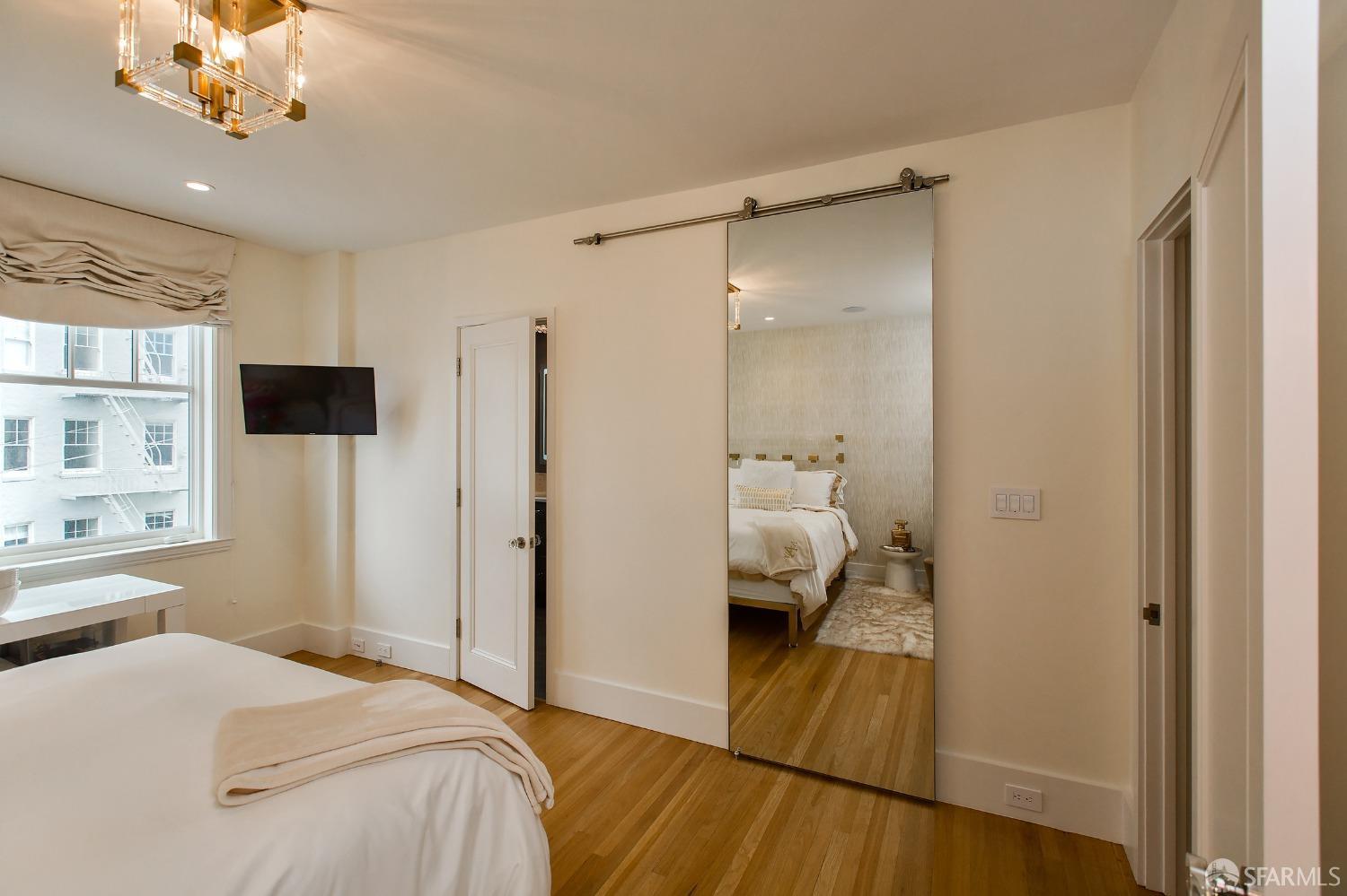 2100 Pacific Avenue # 3B