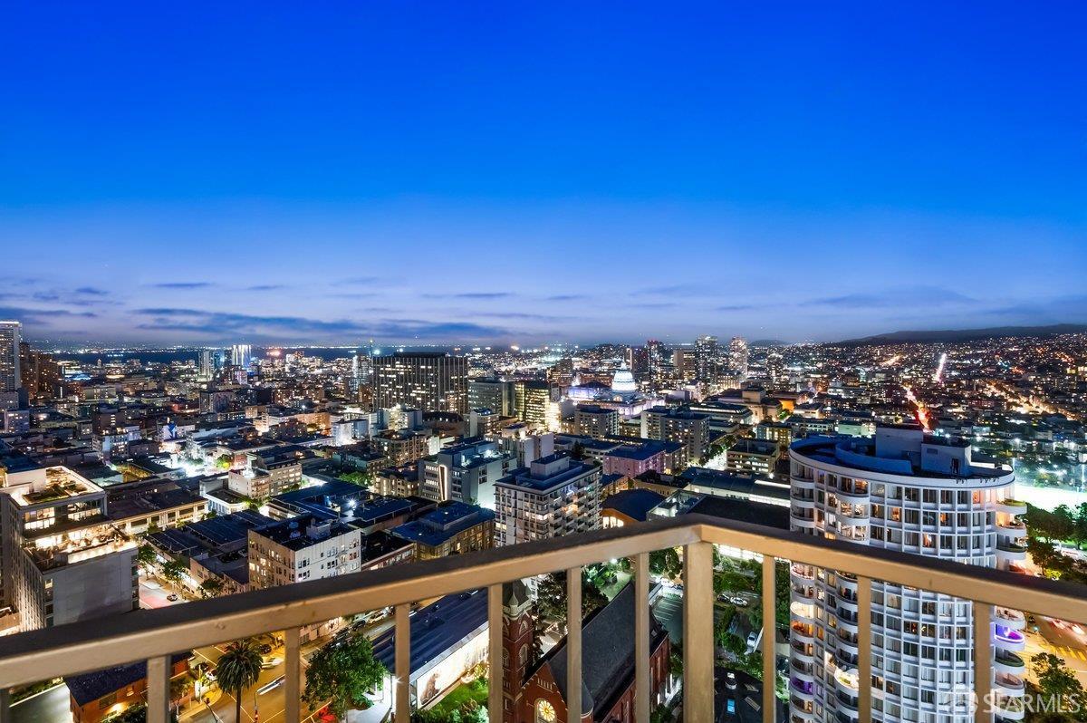 1200 Gough Street # 23D