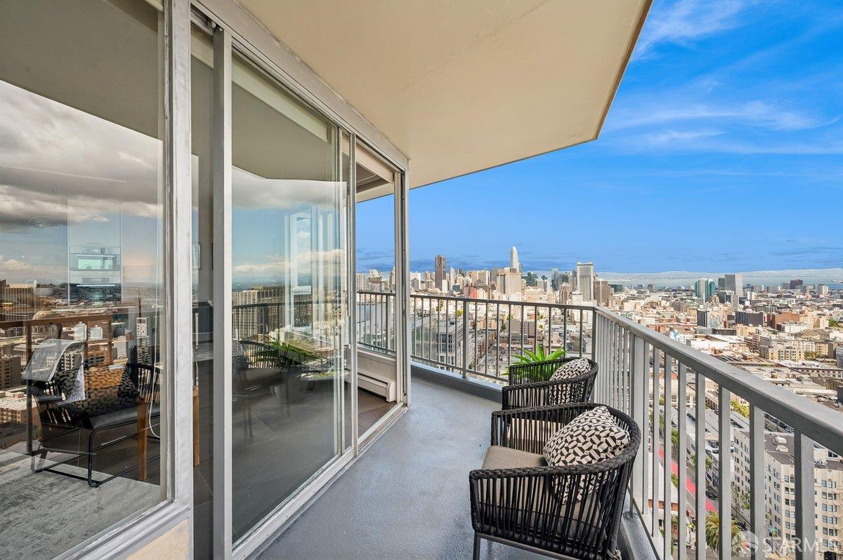1200 Gough Street # 23D