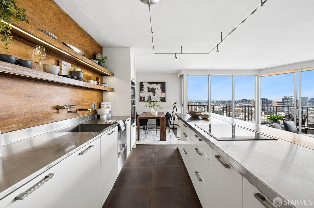 1200 Gough Street # 23D