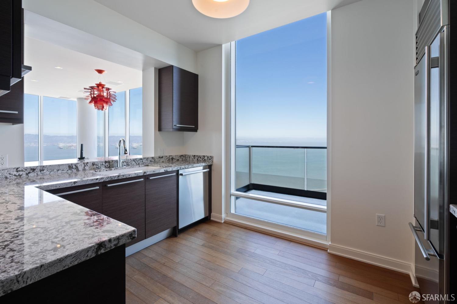 425 1st Street # 5402