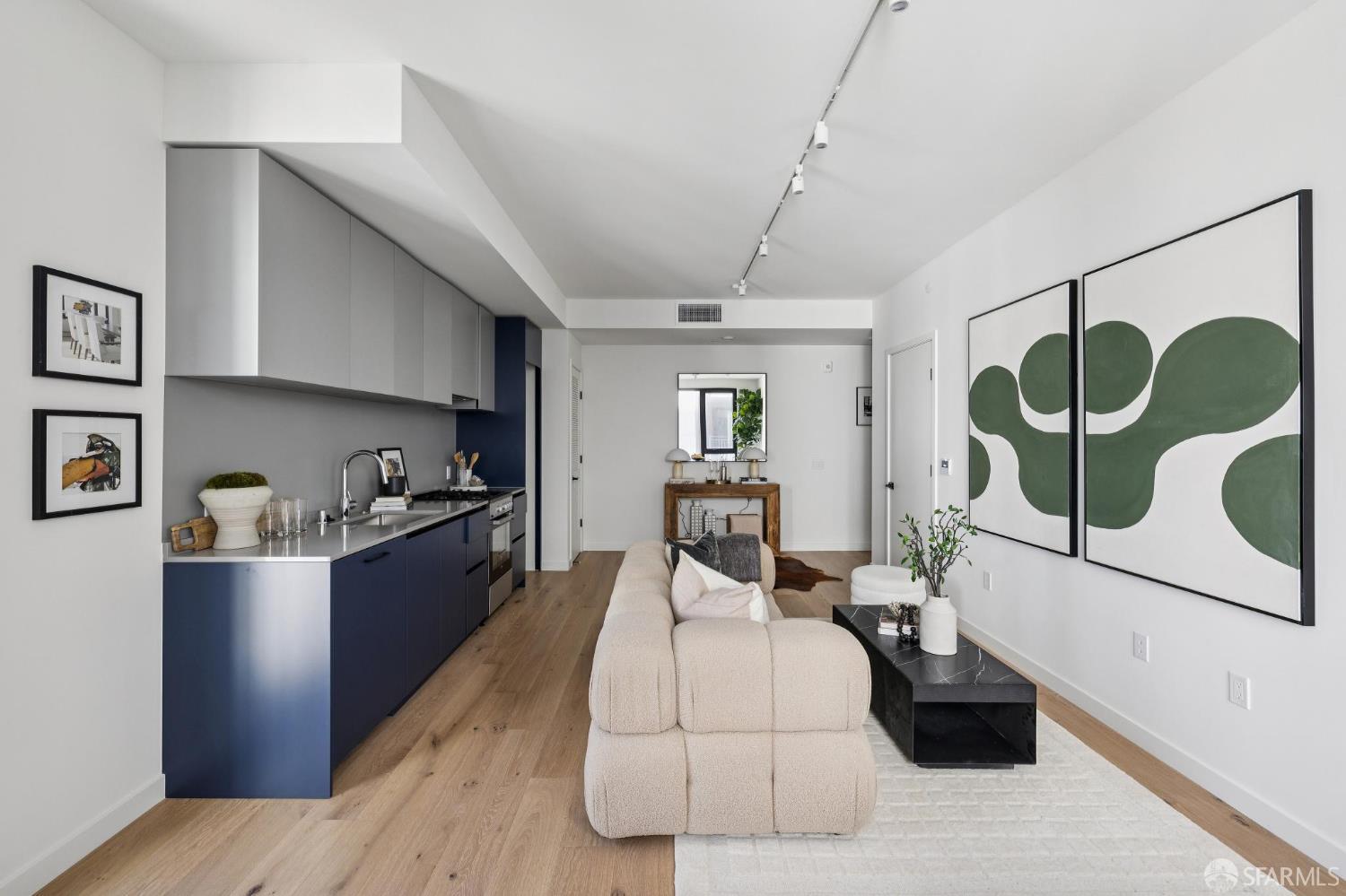 988 Harrison Street Unit: CL2