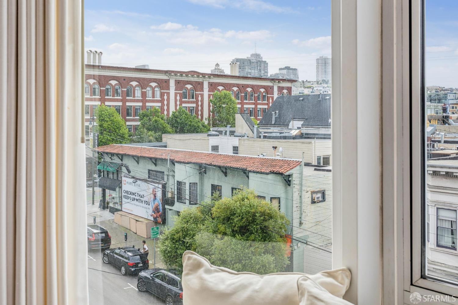 1438 Green Street # 6B